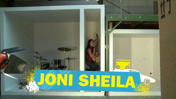 Joni_screen+.jpg