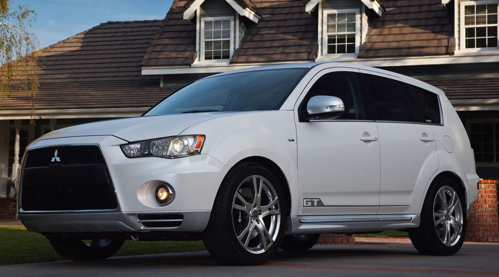 2010-mitsubishi-outlander-1.jpg