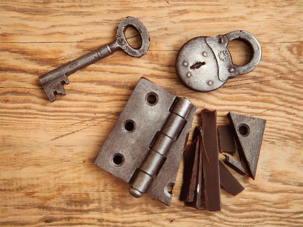 doors_wood.jpg doors_wood.jpg