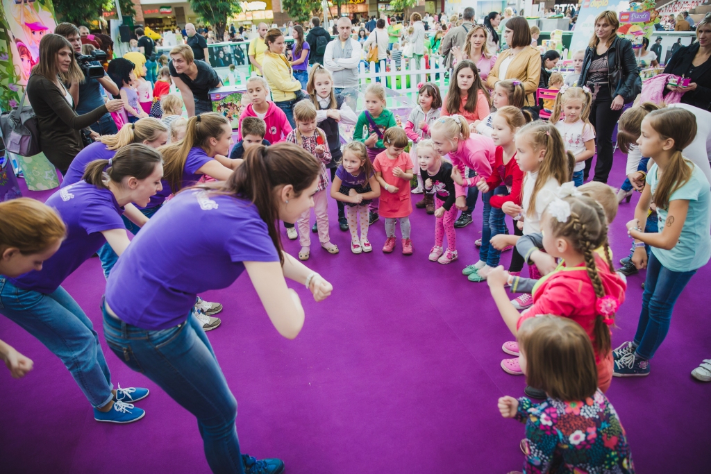 21.09.2014_LEGO_dance sm.jpg