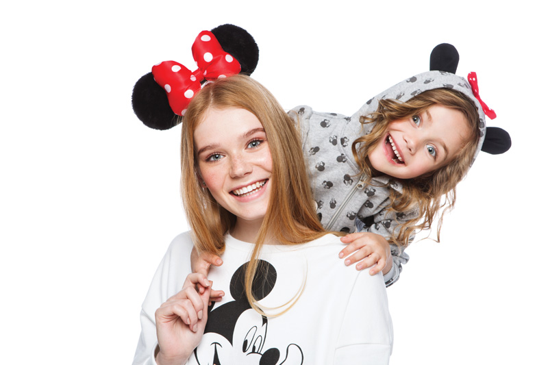 OSTIN-priedstavliaiet-kolliektsiiu-s-printami-liubimykh-piersonazhiei-Disney_5.jpg