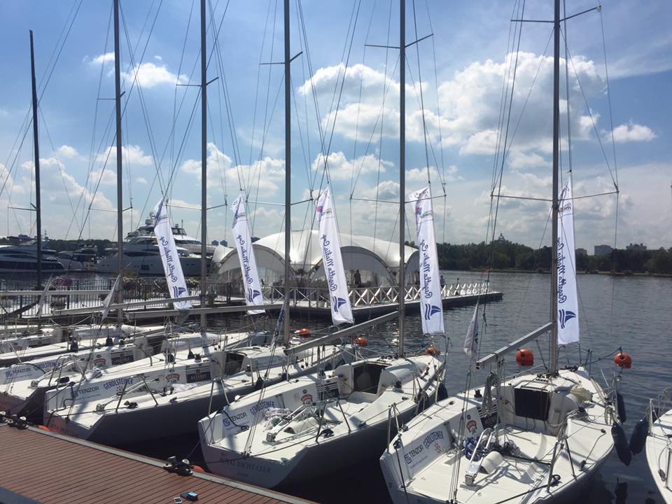 regatta1.jpg