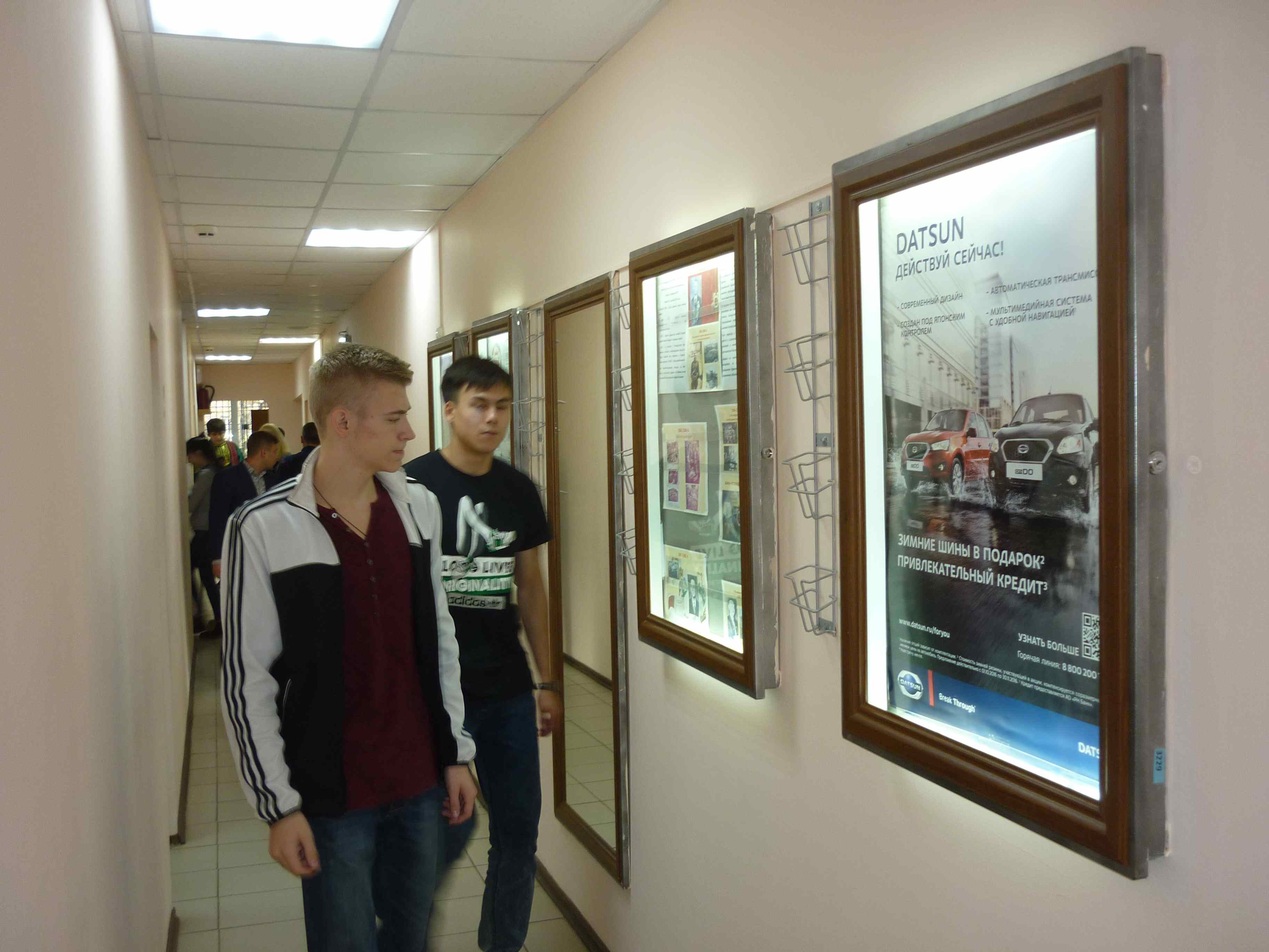 _ () _ ., 40--1_3229_640388.jpg