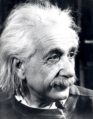 Einstein_portrait_resize.jpg