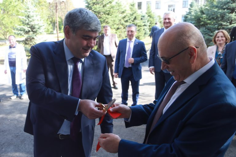 cpmit-kbgu-otkryvajut-kokov-k v -i-altudov-ju k-4-768x512