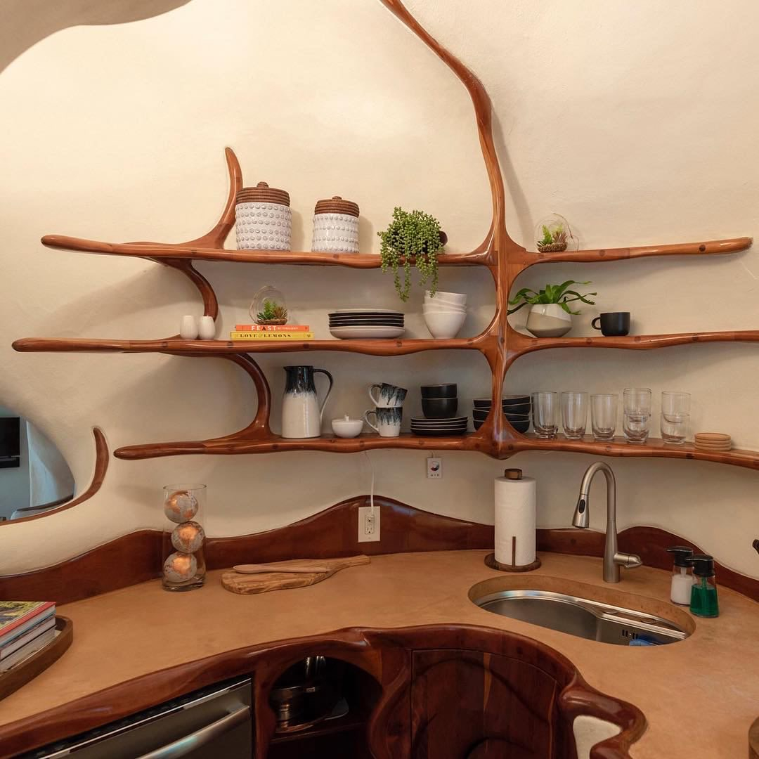 2B581E47-8181-4764-9E96-0AF3861F84E9