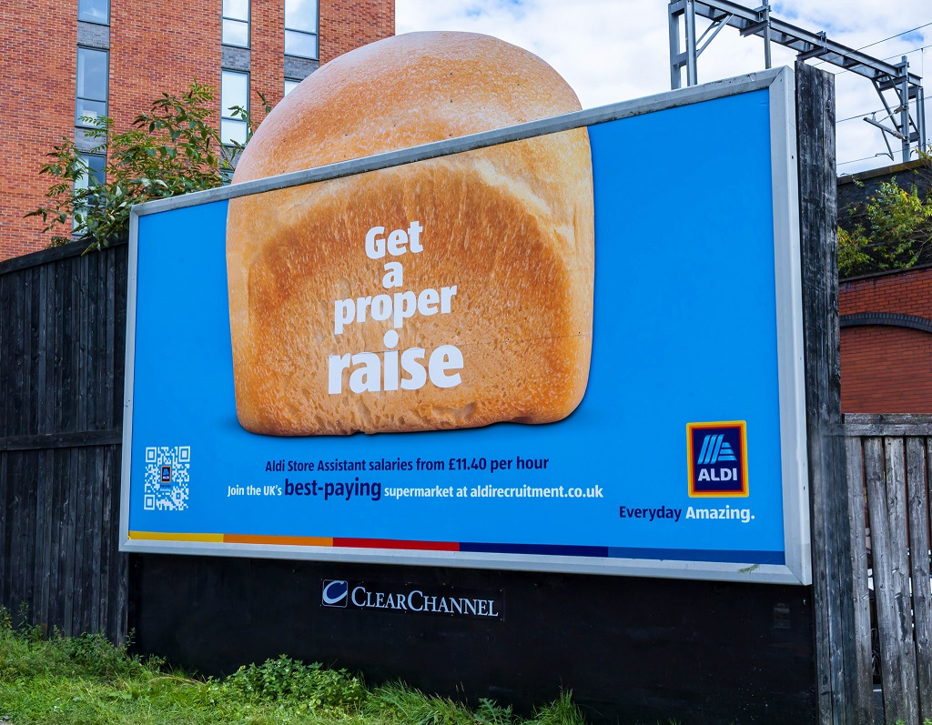aldi_x_mccann_manchester_ooh_pay_rise
