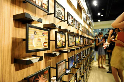 02-card_design_wall.jpg