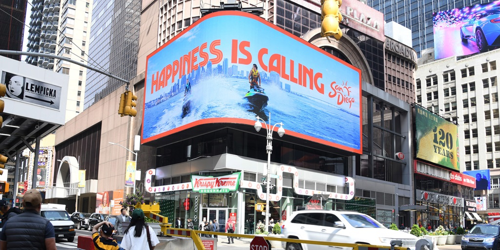 How OOH creativity is captivating summer travelers in 2024