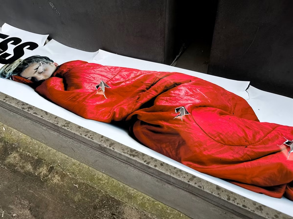 Visceral campaign calls out anti-homeless spikes2