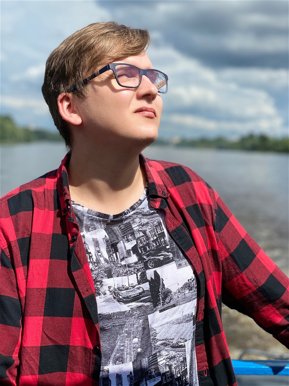 ����� ��? ���� Product web app � �? ���? �? � ��?