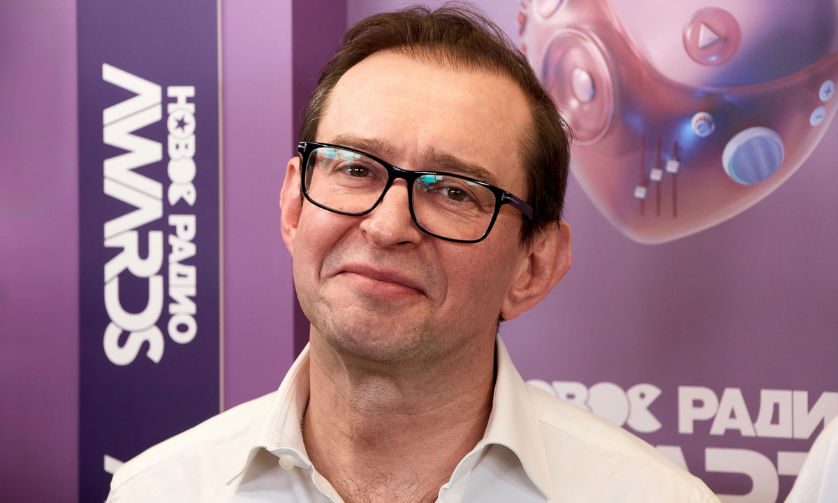 10 04   Awards_9999_159