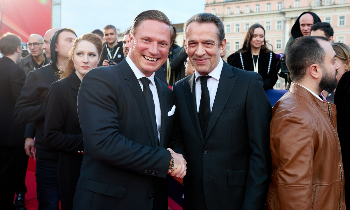 17 04 -  ? ? ? ? _9999_906