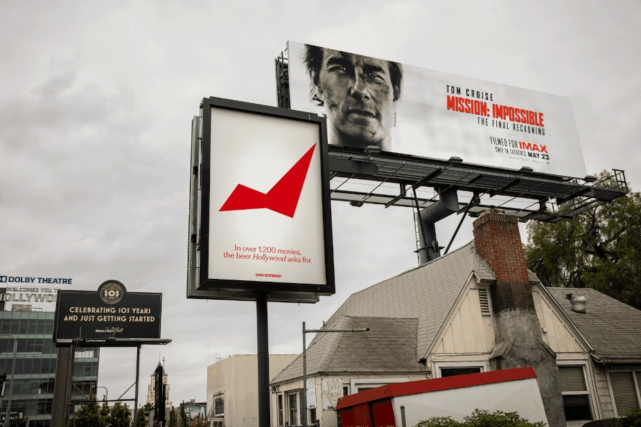 Budweiser Blends Into the Movies with Speech Bubble Campaign2