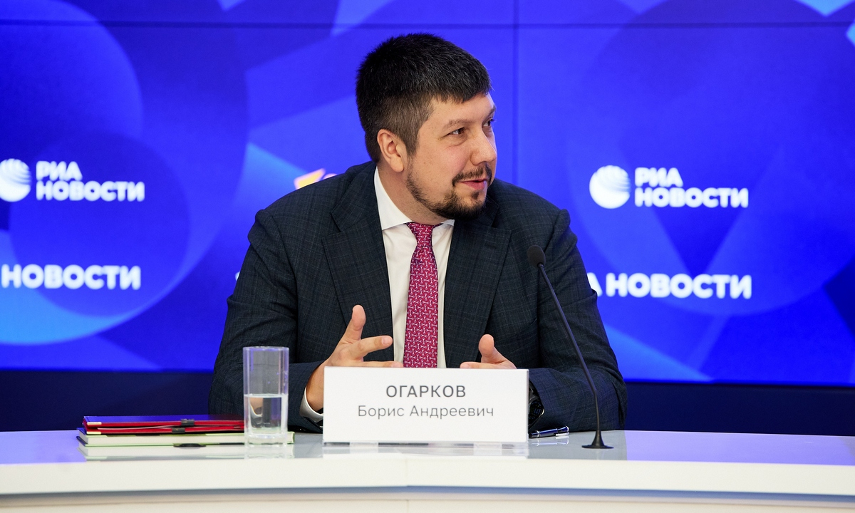 ��? �� ���? ���