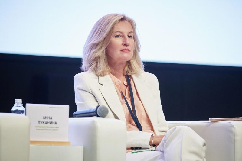 photo_5397916706250293731_x