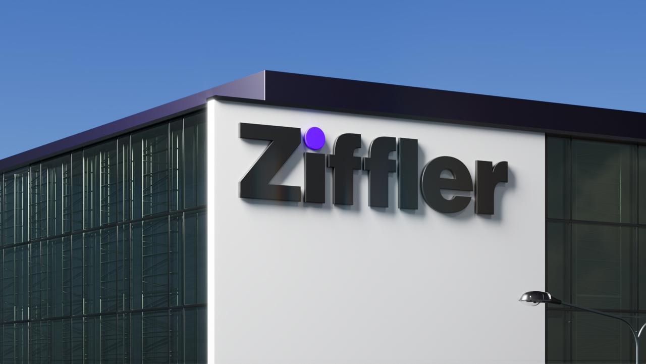 photo_2025-12-04_18-32-07