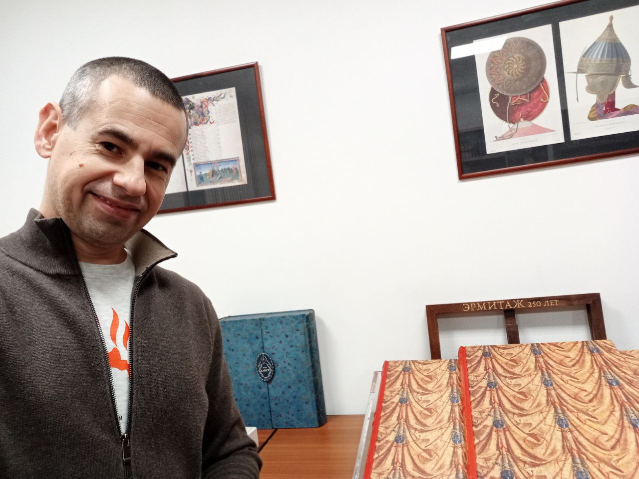 photo_2025-12-12_09-48-19