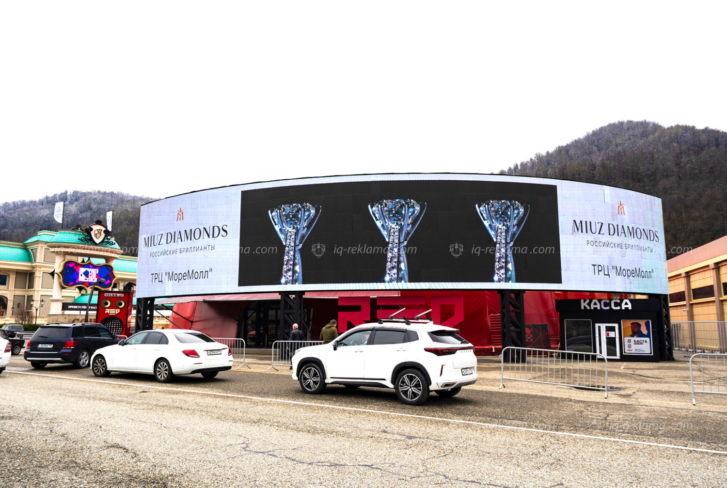 RED-�? ���_MIUZ_11